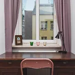 Riverside Center With Classic Vibes - By Upstairs *